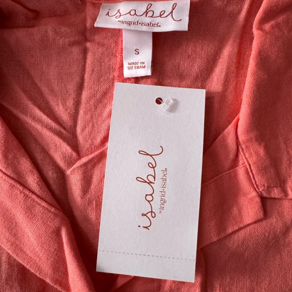 Isabel Maternity by Ingrid & Isabel casual short sleeve maternity wear - Picture 2 of 4